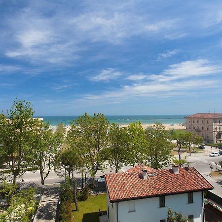 Hotel Dolcevita Cesenatico Eksteriør bilde