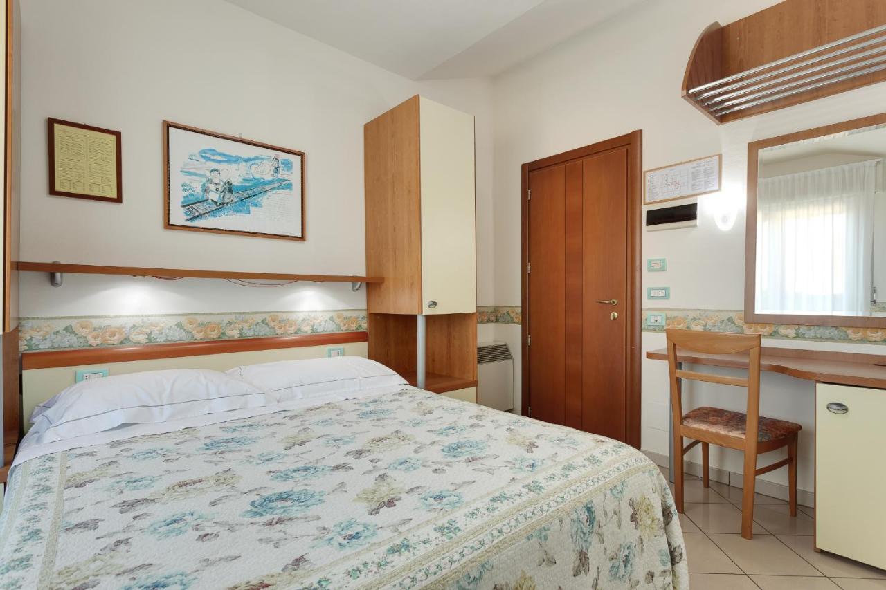 Hotel Dolcevita Cesenatico Eksteriør bilde