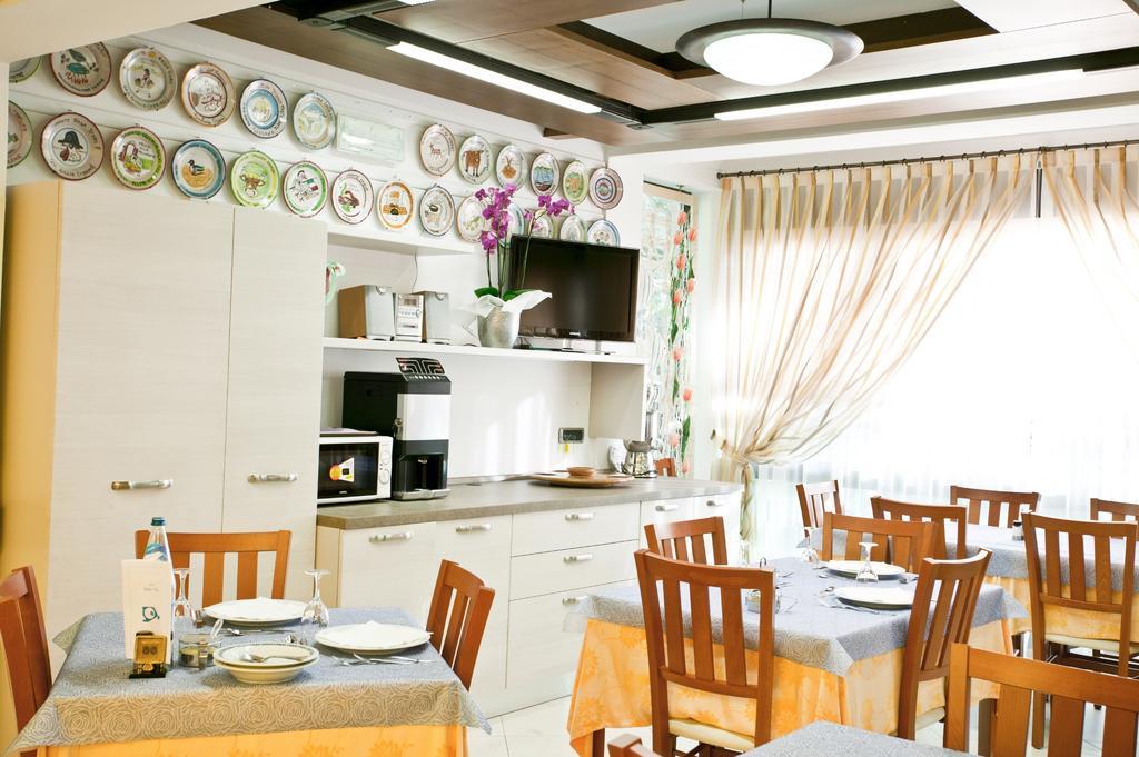 Hotel Dolcevita Cesenatico Eksteriør bilde