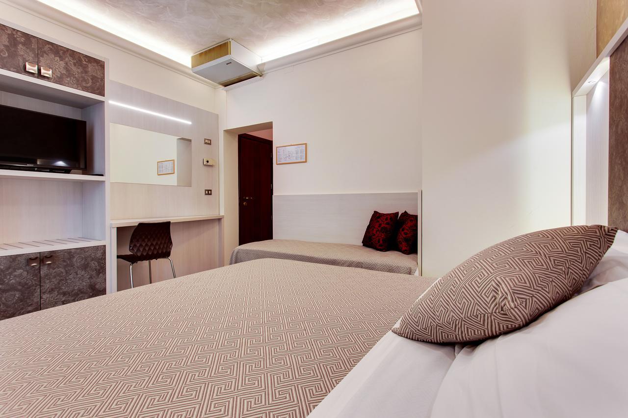 Hotel Dolcevita Cesenatico Eksteriør bilde
