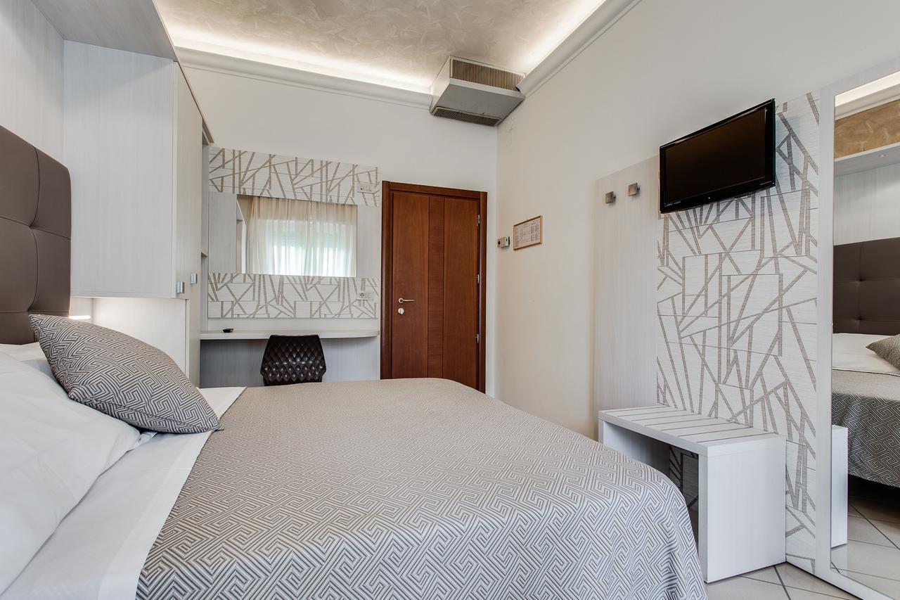 Hotel Dolcevita Cesenatico Eksteriør bilde