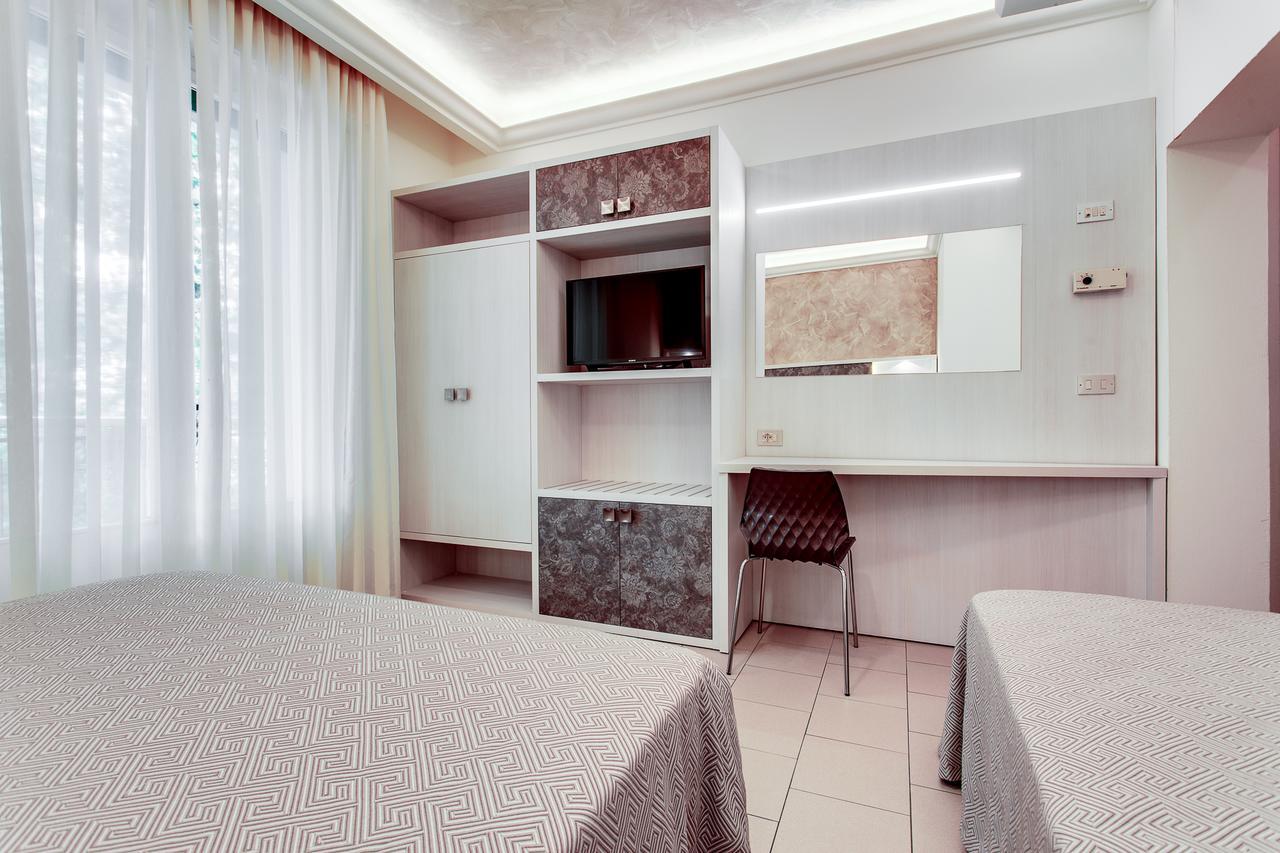 Hotel Dolcevita Cesenatico Eksteriør bilde